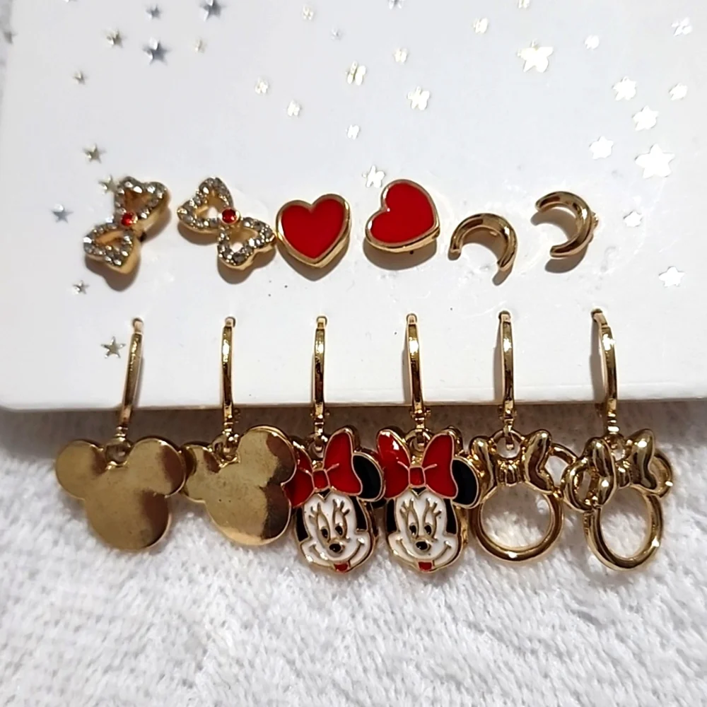 Disney Minnie/Mickey Mouse Set of 6 earrings.